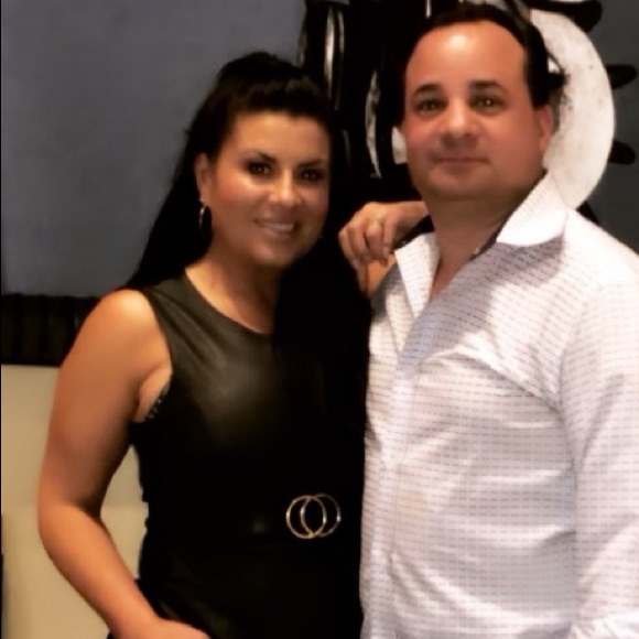 Meet your Posher, Rachel - Picture 1 of 1